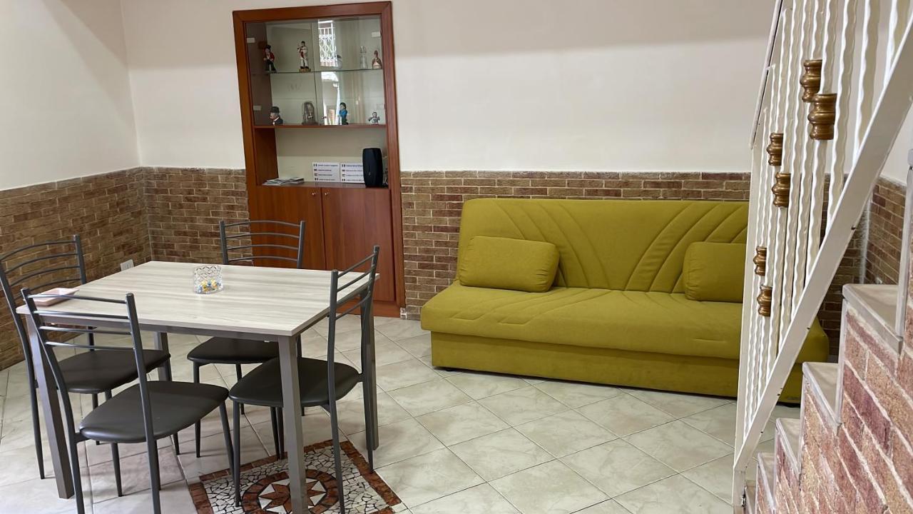 Casa Emilia Apartment Napoli Ngoại thất bức ảnh